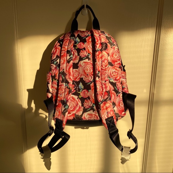 Juicy Couture Backpack - Picture 14 of 15